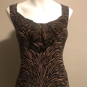 Animal print woman’s sleeveless shirt